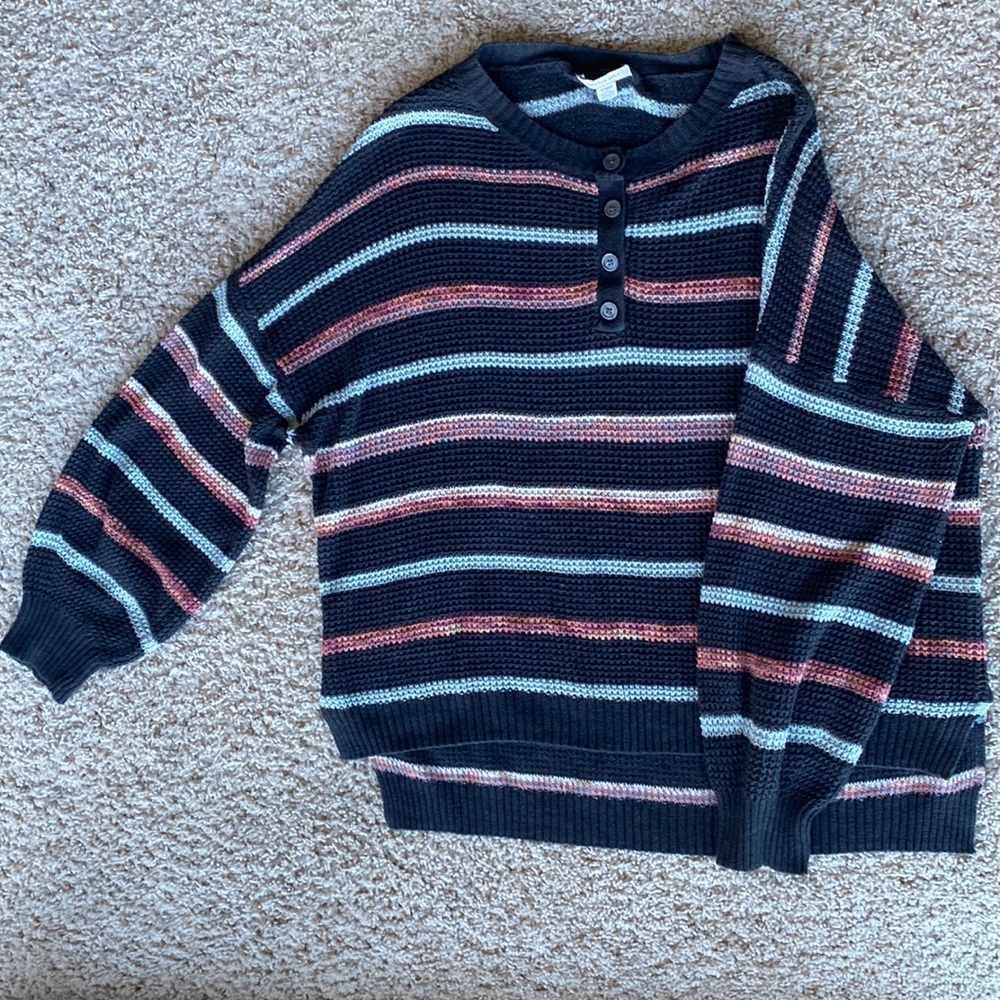 American Eagle lightweight sweater